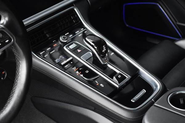 Porsche Panamera 4.0 4S 422pk | Panoramadak | 21'' Velgen | Bose | Sport Chrono | Standkachel | Camera | Comfortstoelen |