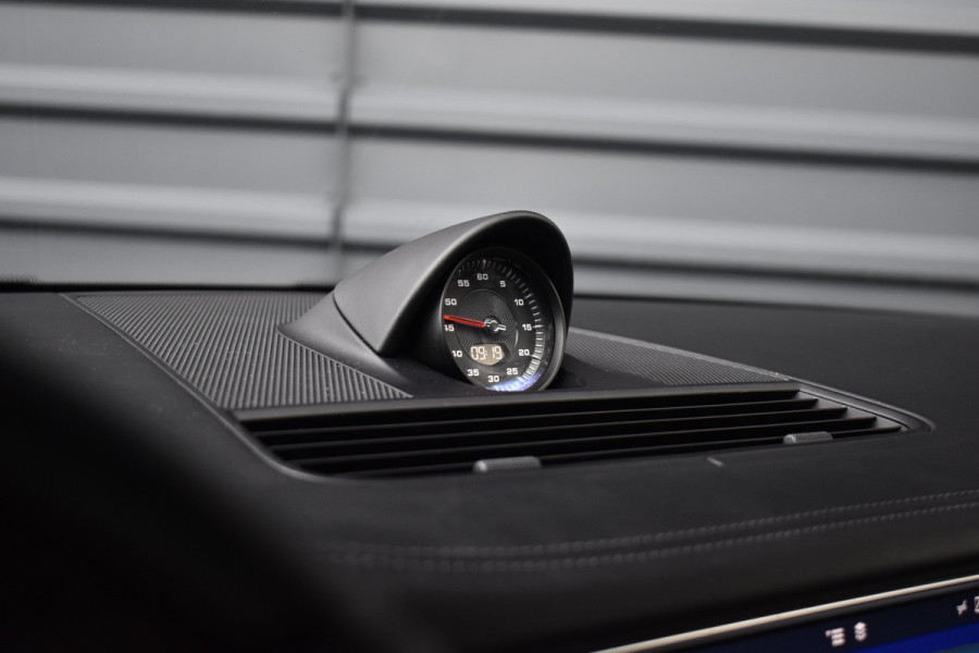 Porsche Panamera 4.0 4S 422pk | Panoramadak | 21'' Velgen | Bose | Sport Chrono | Standkachel | Camera | Comfortstoelen |