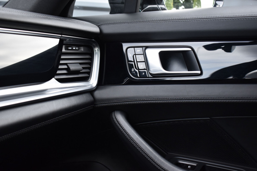 Porsche Panamera 4.0 4S 422pk | Panoramadak | 21'' Velgen | Bose | Sport Chrono | Standkachel | Camera | Comfortstoelen |