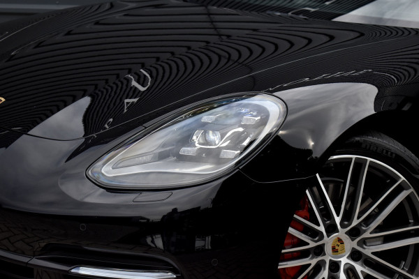 Porsche Panamera 4.0 4S 422pk | Panoramadak | 21'' Velgen | Bose | Sport Chrono | Standkachel | Camera | Comfortstoelen |