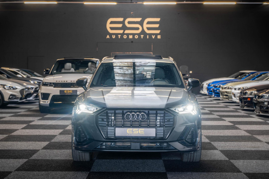 Audi Q3 45 TFSI e S edition | Pano | Keyles | Sfeer | Camera | Matrix