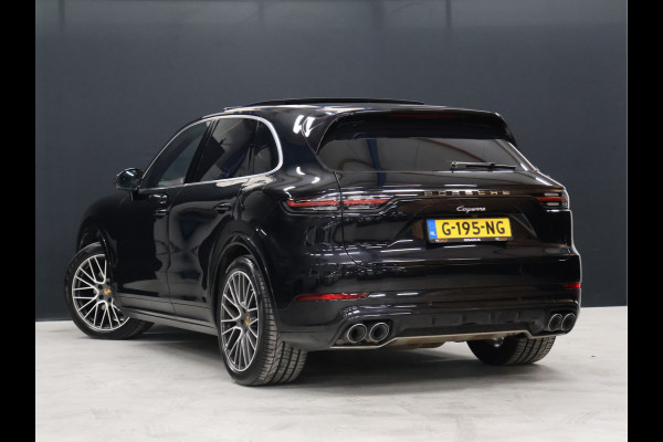 Porsche Cayenne 3.0 E-Hybrid [SPORT CHRONO, ADAPTIEVE LUCHTVERING, HEAD-UP, SOFT CLOSE, BURMESTER 3D, KEYLESS, SFEERVERLICHTING, TREKHAAK, STOELVENTILATIE, PDLS, SPORTUITLAAT, NIEUWSTAAT]