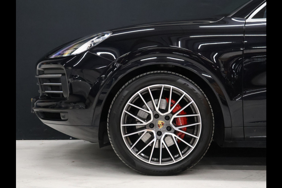 Porsche Cayenne 3.0 E-Hybrid [SPORT CHRONO, ADAPTIEVE LUCHTVERING, HEAD-UP, SOFT CLOSE, BURMESTER 3D, KEYLESS, SFEERVERLICHTING, TREKHAAK, STOELVENTILATIE, PDLS, SPORTUITLAAT, NIEUWSTAAT]