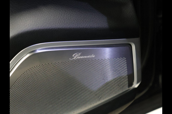 Porsche Cayenne 3.0 E-Hybrid [SPORT CHRONO, ADAPTIEVE LUCHTVERING, HEAD-UP, SOFT CLOSE, BURMESTER 3D, KEYLESS, SFEERVERLICHTING, TREKHAAK, STOELVENTILATIE, PDLS, SPORTUITLAAT, NIEUWSTAAT]