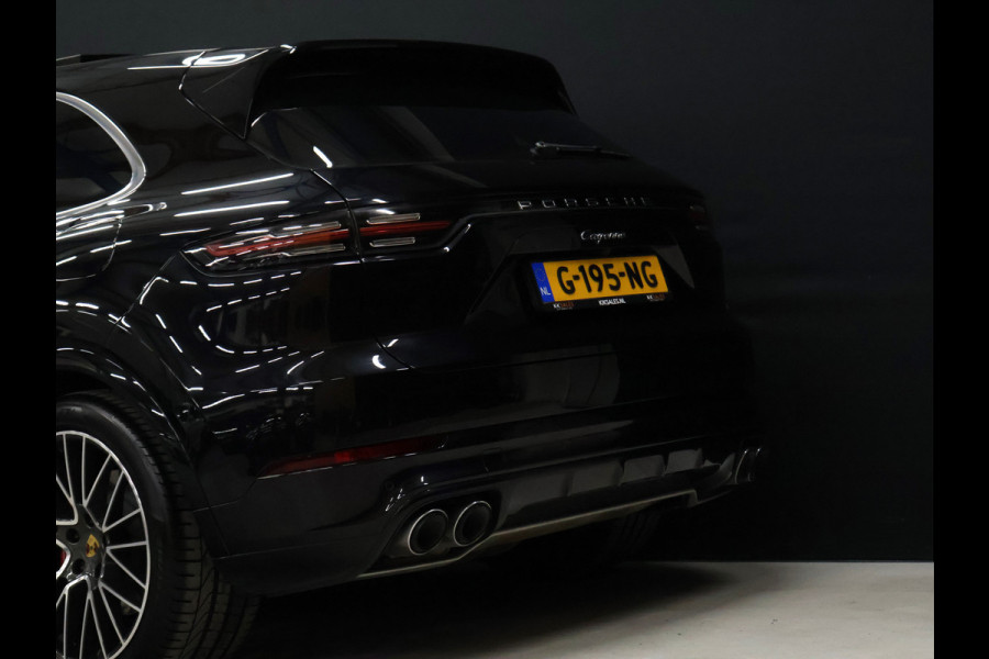 Porsche Cayenne 3.0 E-Hybrid [SPORT CHRONO, ADAPTIEVE LUCHTVERING, HEAD-UP, SOFT CLOSE, BURMESTER 3D, KEYLESS, SFEERVERLICHTING, TREKHAAK, STOELVENTILATIE, PDLS, SPORTUITLAAT, NIEUWSTAAT]