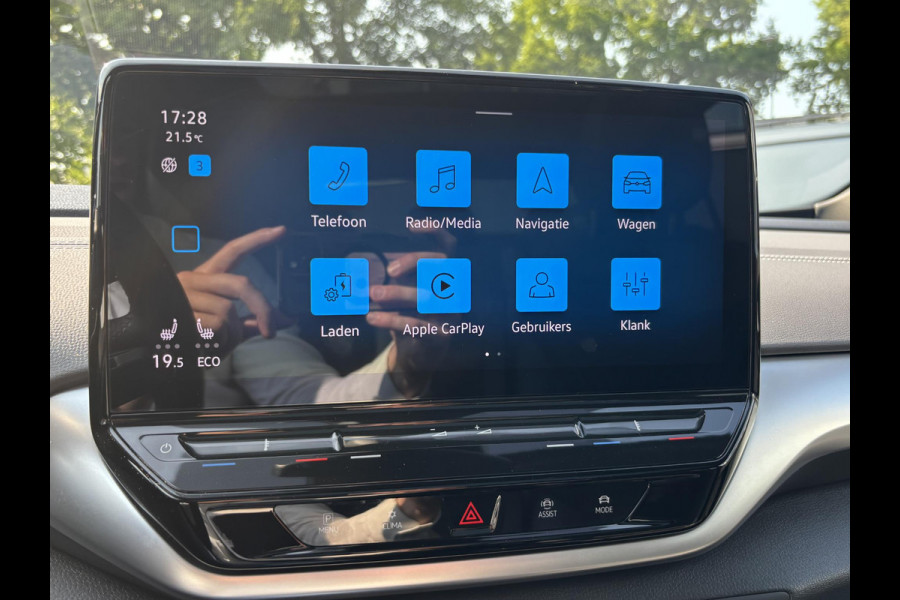 Volkswagen ID.5 Pro Business Advantage 77 kWh MEMORY SEAT | ELEK. TREKHAAK | CAMERA | PANO