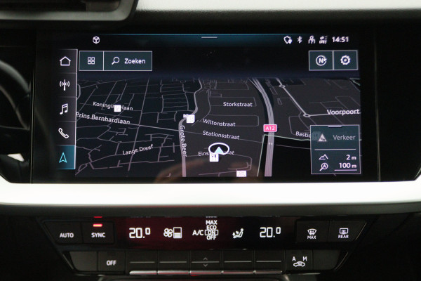 Audi A3 Sportback 30 TFSI Business edition Virtual Cockpit, Climate, Cruise, Apple Carplay, DAB, LED, Trekhaak, 17''