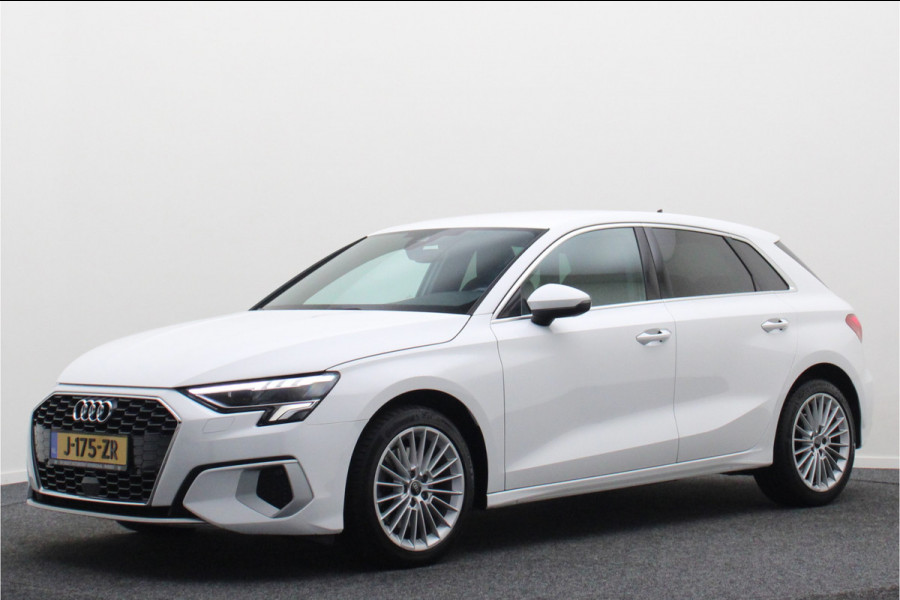 Audi A3 Sportback 30 TFSI Business edition Virtual Cockpit, Climate, Cruise, Apple Carplay, DAB, LED, Trekhaak, 17''
