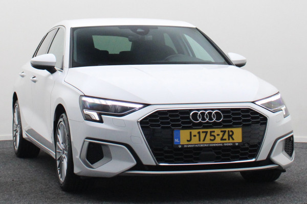 Audi A3 Sportback 30 TFSI Business edition Virtual Cockpit, Climate, Cruise, Apple Carplay, DAB, LED, Trekhaak, 17''