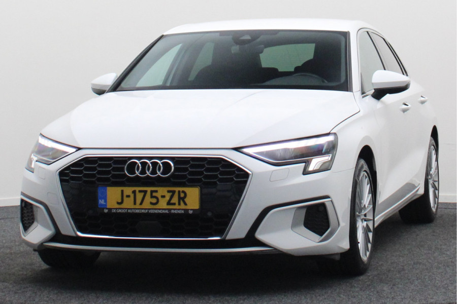 Audi A3 Sportback 30 TFSI Business edition Virtual Cockpit, Climate, Cruise, Apple Carplay, DAB, LED, Trekhaak, 17''