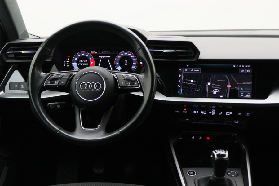 Audi A3 Sportback 30 TFSI Business edition Virtual Cockpit, Climate, Cruise, Apple Carplay, DAB, LED, Trekhaak, 17''