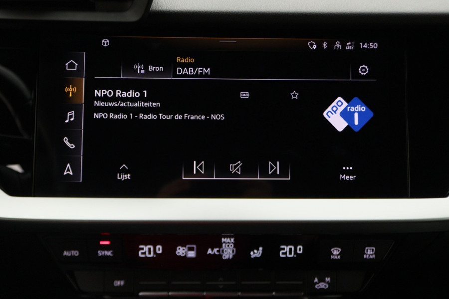 Audi A3 Sportback 30 TFSI Business edition Virtual Cockpit, Climate, Cruise, Apple Carplay, DAB, LED, Trekhaak, 17''