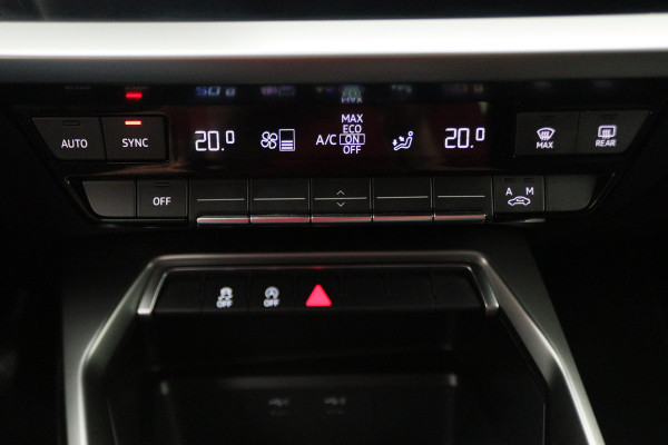 Audi A3 Sportback 30 TFSI Business edition Virtual Cockpit, Climate, Cruise, Apple Carplay, DAB, LED, Trekhaak, 17''