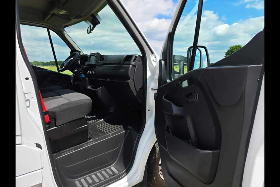 Renault Master T35 2.3 dCi Lowliner - 145 Pk - Euro 6 - Navi - ParkeerCamera - Airco - Cruise Control