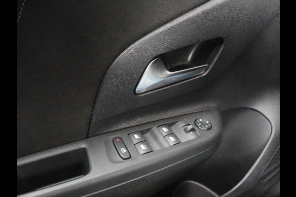 Opel Corsa 1.2 Turbo 100pk Automaat GS | Navigatie | Apple Carplay/Android Auto | Digitale Cockpit | Camera | Parkeer sensoren | Airco |