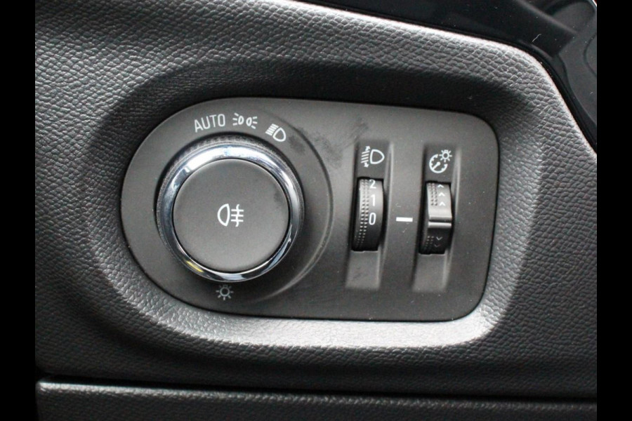Opel Corsa 1.2 Turbo 100pk Automaat GS | Navigatie | Apple Carplay/Android Auto | Digitale Cockpit | Camera | Parkeer sensoren | Airco |