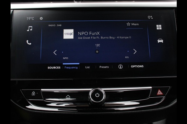 Opel Corsa 1.2 Turbo 100pk Automaat GS | Navigatie | Apple Carplay/Android Auto | Digitale Cockpit | Camera | Parkeer sensoren | Airco |