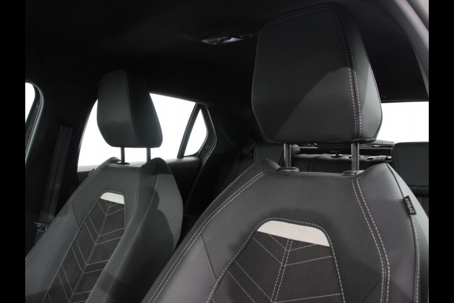 Opel Corsa 1.2 Turbo 100pk Automaat GS | Navigatie | Apple Carplay/Android Auto | Digitale Cockpit | Camera | Parkeer sensoren | Airco |