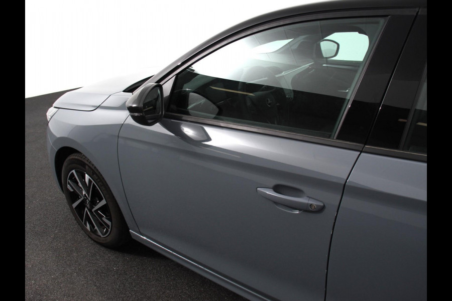 Opel Corsa 1.2 Turbo 100pk Automaat GS | Navigatie | Apple Carplay/Android Auto | Digitale Cockpit | Camera | Parkeer sensoren | Airco |