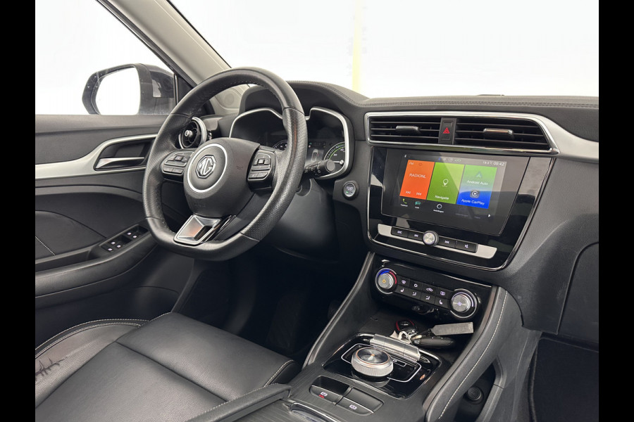MG ZS EV Luxury 45 kWh (INCL-BTW) *PANO | FULL-LEATHER | CCS-FASTLOADER | KEYLESS | NAVI-FULLMAP | ADAPTIVE-CRUISE | CAMERA | HEATED-SPORTSEATS | CARPLAY | BLINDSPOT | DAB | LANE-ASSIST | 17"ALU*