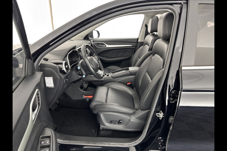 MG ZS EV Luxury 45 kWh (INCL-BTW) *PANO | FULL-LEATHER | CCS-FASTLOADER | KEYLESS | NAVI-FULLMAP | ADAPTIVE-CRUISE | CAMERA | HEATED-SPORTSEATS | CARPLAY | BLINDSPOT | DAB | LANE-ASSIST | 17"ALU*