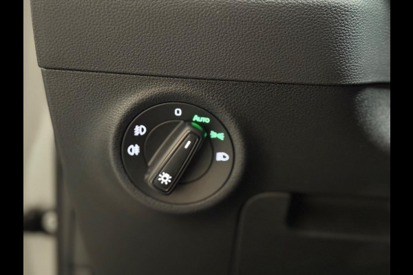 Škoda Karoq 2.0 TSI 4x4 Sportline Business | BTW | Nardo | Pano | Keyless | Trekhaak | 360 Camera | Sfeerverlichting