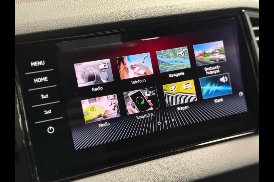 Škoda Karoq 2.0 TSI 4x4 Sportline Business | BTW | Nardo | Pano | Keyless | Trekhaak | 360 Camera | Sfeerverlichting