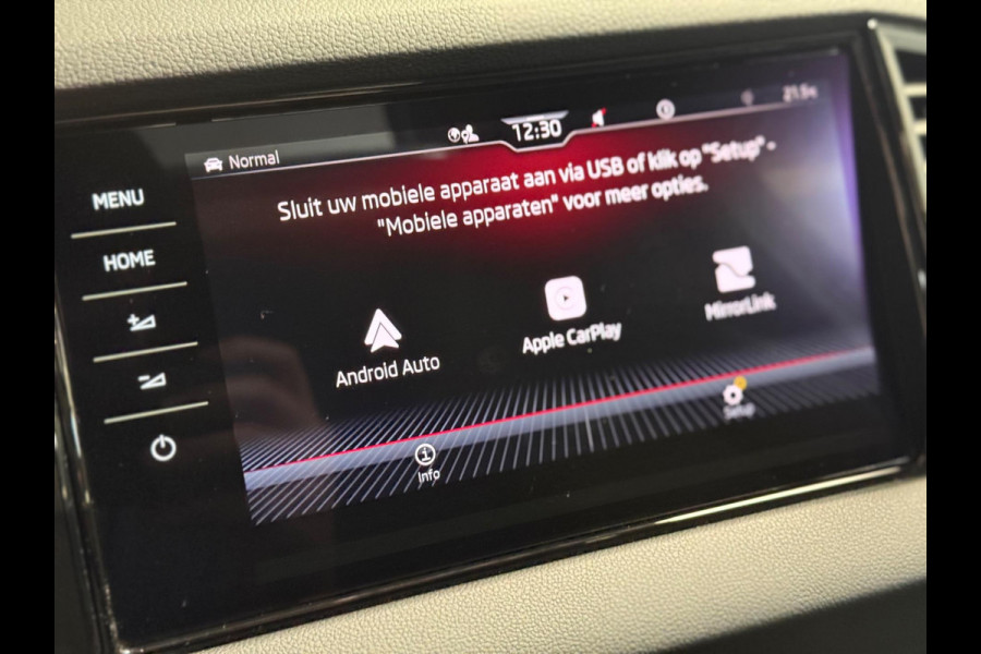 Škoda Karoq 2.0 TSI 4x4 Sportline Business | BTW | Nardo | Pano | Keyless | Trekhaak | 360 Camera | Sfeerverlichting