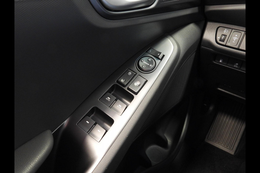 Hyundai IONIQ 1.6 GDi PHEV i-Motion CLIMA/LMV/CARPLAY