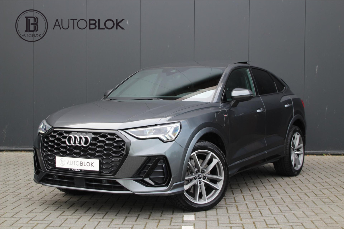 Audi Q3 Sportback 45 TFSI e S-line | Pano | Leder | ACC | Camera Audi Q3 Sportback 45 TFSI e S-line | Pano | Leder | ACC | Camera