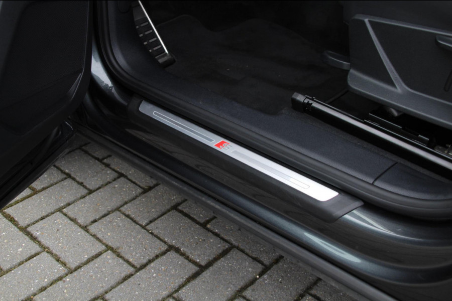 Audi Q3 Sportback 45 TFSI e S-line | Pano | Leder | ACC | Camera