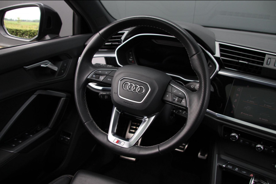 Audi Q3 Sportback 45 TFSI e S-line | Pano | Leder | ACC | Camera
