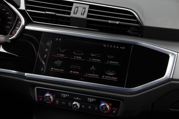 Audi Q3 Sportback 45 TFSI e S-line | Pano | Leder | ACC | Camera