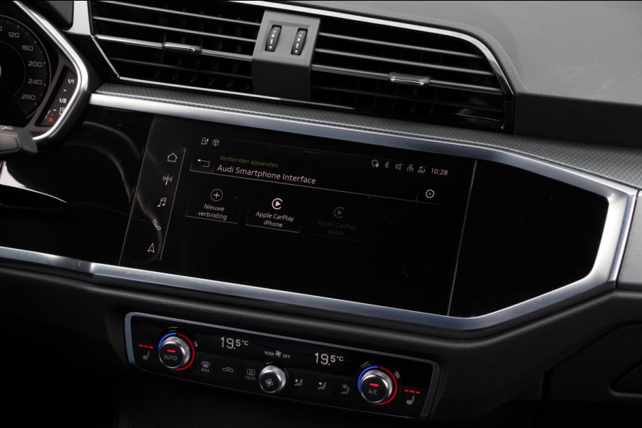 Audi Q3 Sportback 45 TFSI e S-line | Pano | Leder | ACC | Camera