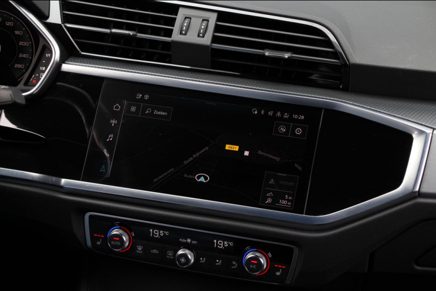 Audi Q3 Sportback 45 TFSI e S-line | Pano | Leder | ACC | Camera