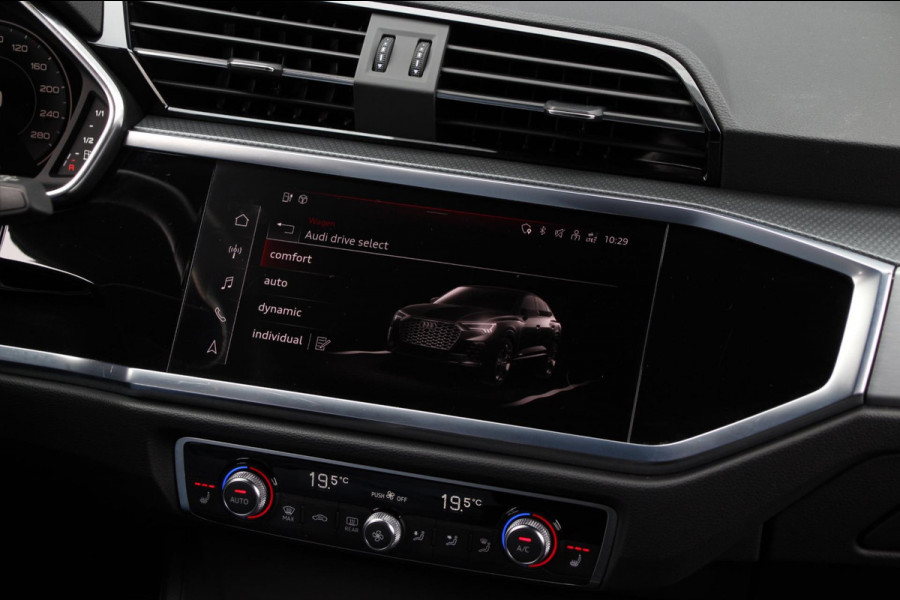Audi Q3 Sportback 45 TFSI e S-line | Pano | Leder | ACC | Camera