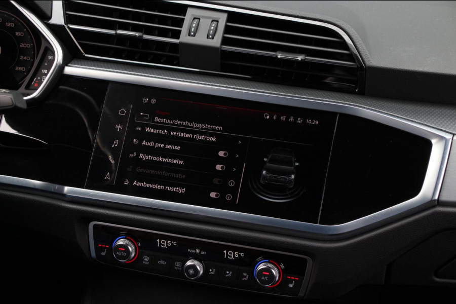 Audi Q3 Sportback 45 TFSI e S-line | Pano | Leder | ACC | Camera
