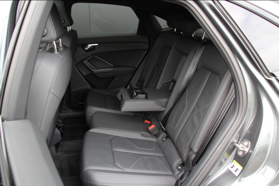 Audi Q3 Sportback 45 TFSI e S-line | Pano | Leder | ACC | Camera