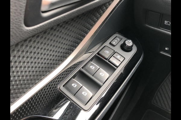 Toyota C-HR 1.8 Hybrid Style Bi-Tone | Trekhaak, JBL, LED Pakket, Navigatie, Dodehoekherkenning, Parkeersensoren, Stoel + Stuurverwarming