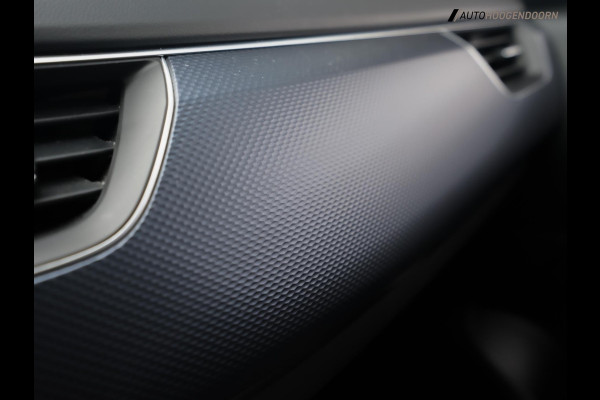 Renault Arkana 1.6 E-Tech Hybrid 145 Intens (APPLE CARPLAY,LED,NAVIGATIE,COMFORT-STOELEN,KEYLESS,DODEHOEK,CAMERA,LM-VELGEN)
