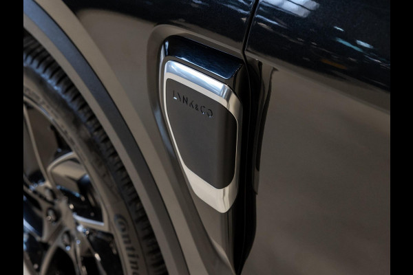 Lynk & Co 01 1.5 / 261pk / Blackstyle