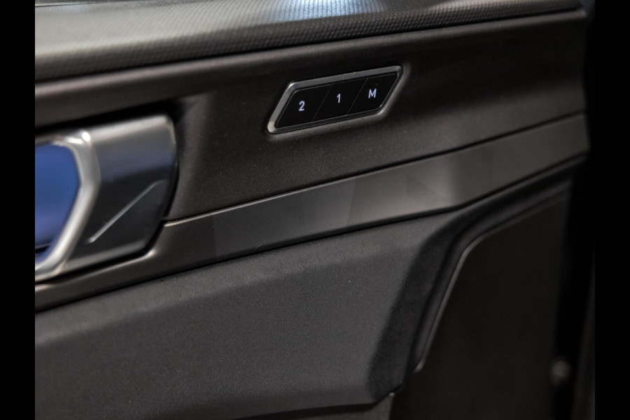 Lynk & Co 01 1.5 / 261pk / Blackstyle