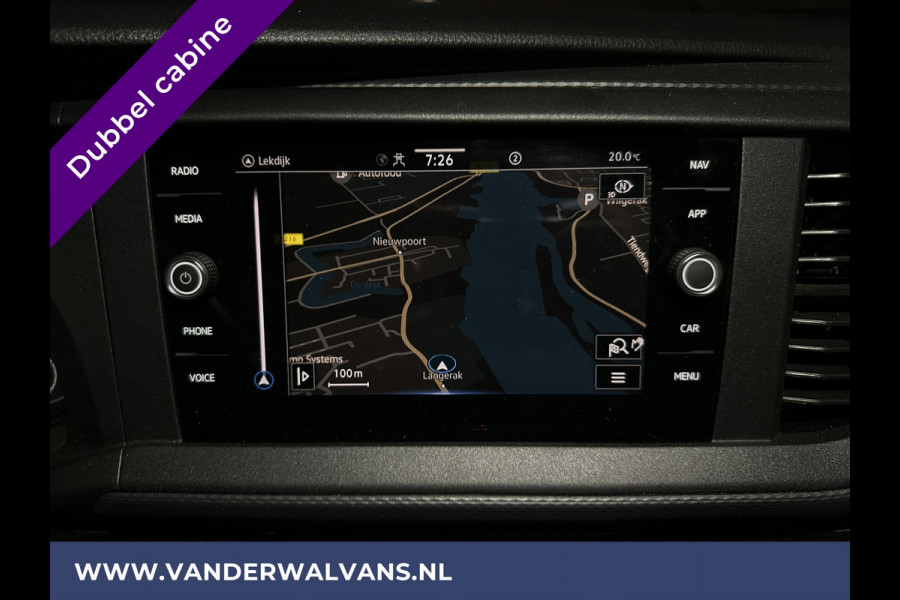 Volkswagen Transporter 2.0 TDI L2H1 Dubbele Cabine Euro6 Airco | 5-Zits | Navigatie | Trekhaak | Apple Carplay Android Auto, Cruisecontrol, Parkeersensoren