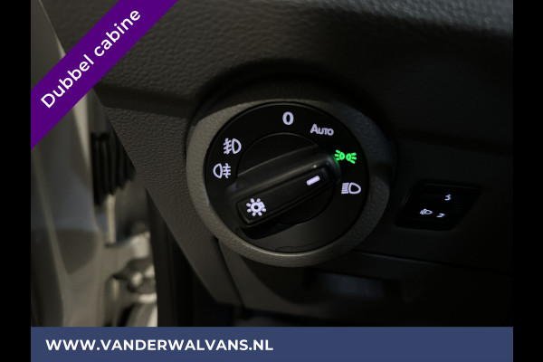 Volkswagen Transporter 2.0 TDI L2H1 Dubbele Cabine Euro6 Airco | 5-Zits | Navigatie | Trekhaak | Apple Carplay Android Auto, Cruisecontrol, Parkeersensoren