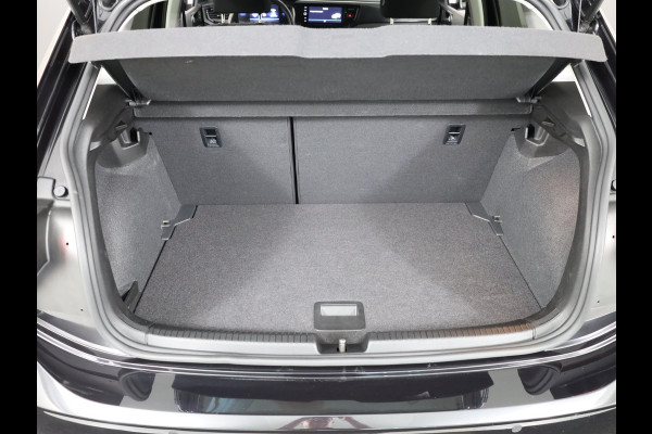 Volkswagen Polo 1.0 TSI Life Edition 95 pk Automaat (DSG) | Verlengde garantie | Navigatie via App | Parkeersensoren achter | Achteruitrijcamera | Adaptieve cruise control | LED koplampen |