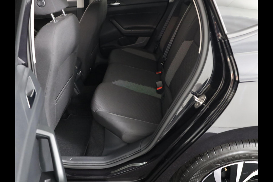 Volkswagen Polo 1.0 TSI Life Edition 95 pk Automaat (DSG) | Verlengde garantie | Navigatie via App | Parkeersensoren achter | Achteruitrijcamera | Adaptieve cruise control | LED koplampen |