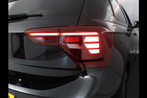 Volkswagen Polo 1.0 TSI Life Edition 95 pk Automaat (DSG) | Verlengde garantie | Navigatie via App | Parkeersensoren achter | Achteruitrijcamera | Adaptieve cruise control | LED koplampen |
