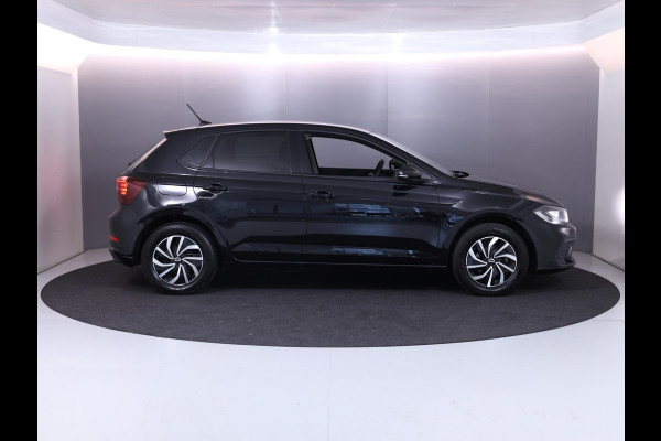 Volkswagen Polo 1.0 TSI Life Edition 95 pk Automaat (DSG) | Verlengde garantie | Navigatie via App | Parkeersensoren achter | Achteruitrijcamera | Adaptieve cruise control | LED koplampen |