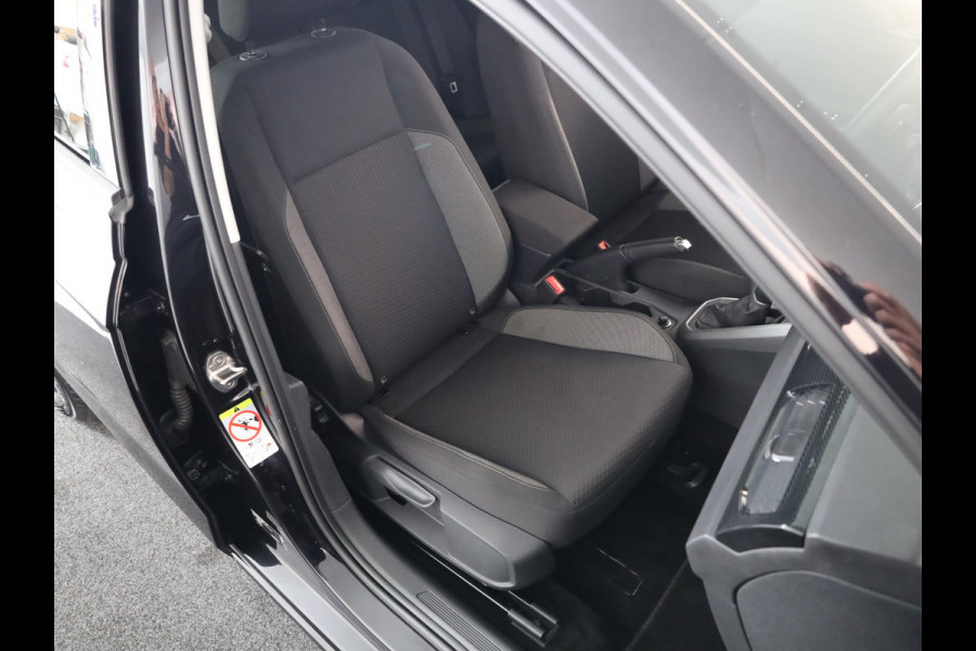 Volkswagen Polo 1.0 TSI Life Edition 95 pk Automaat (DSG) | Verlengde garantie | Navigatie via App | Parkeersensoren achter | Achteruitrijcamera | Adaptieve cruise control | LED koplampen |