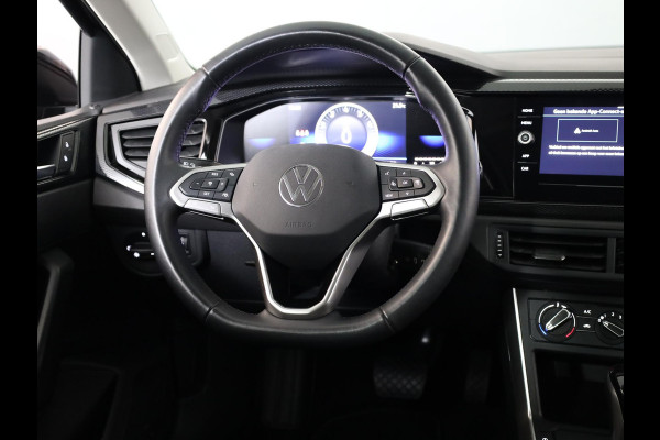 Volkswagen Polo 1.0 TSI Life Edition 95 pk Automaat (DSG) | Verlengde garantie | Navigatie via App | Parkeersensoren achter | Achteruitrijcamera | Adaptieve cruise control | LED koplampen |